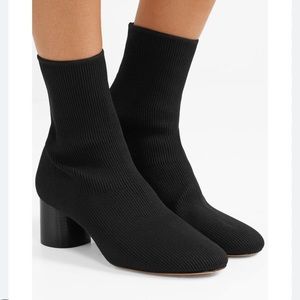 New in box Vince Tasha boot size 10 perfect fall boots !!!